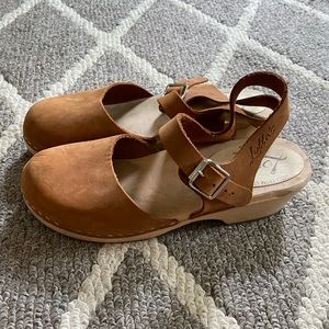 Lotta from Stockholm clogs